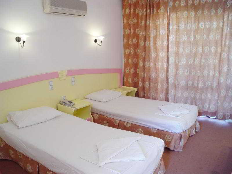 Kivilcim Hotel Μαρμαρίς Εξωτερικό φωτογραφία